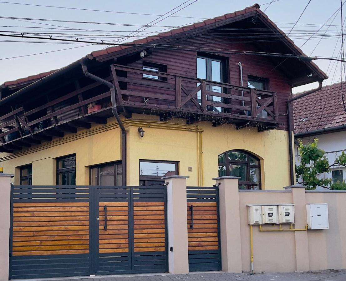 Casa Tamplarului Villa Gyulafehérvár Kültér fotó